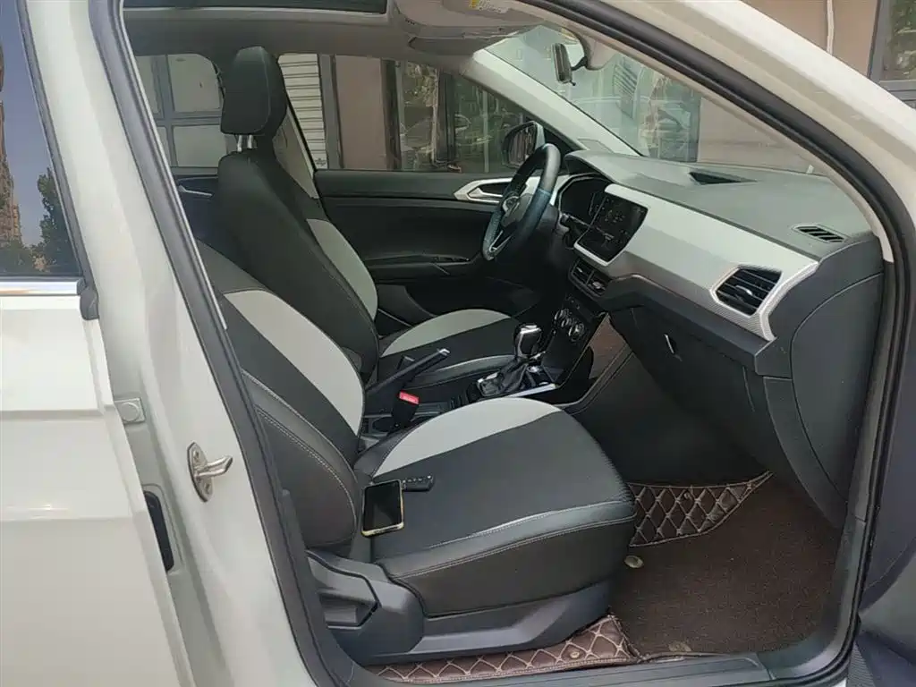 Volkswagen Tanying 2021 1.5L Automatic Smart Connect Edition фото 25