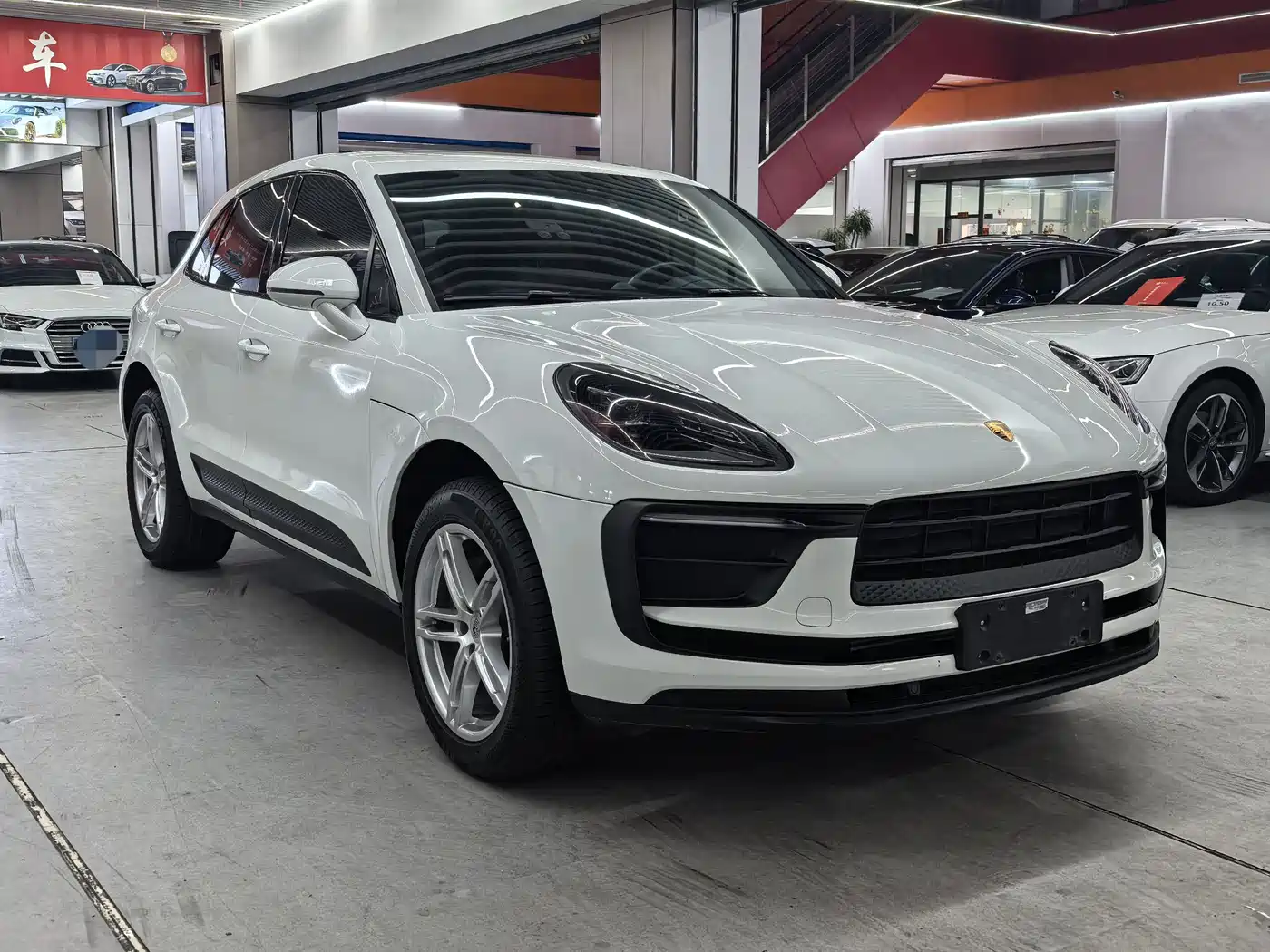 Porsche Macan 2022 Macan 2.0T фото 3