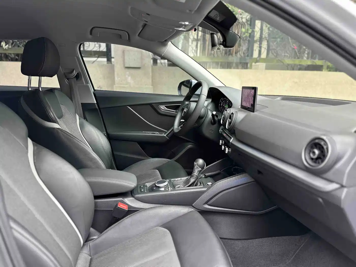 Audi Q2L e-tron 2019 Q2L e-tron Pure Electric Smart Cool Edition фото 13