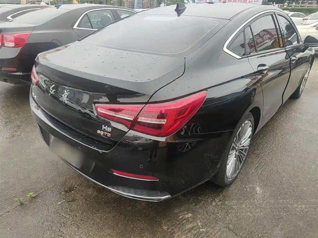 Hongqi H5 2022 Classic Facelift 1.5T DCT Flag Rhythm Edition фото 7