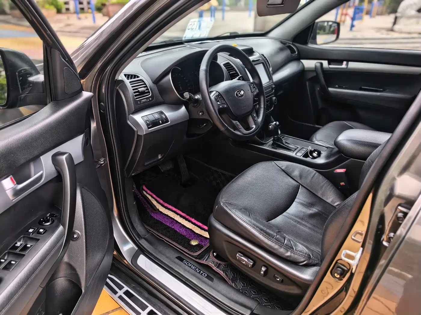 Kia Sorento 2015 2013 2.2T 7-seat Diesel Luxury Edition