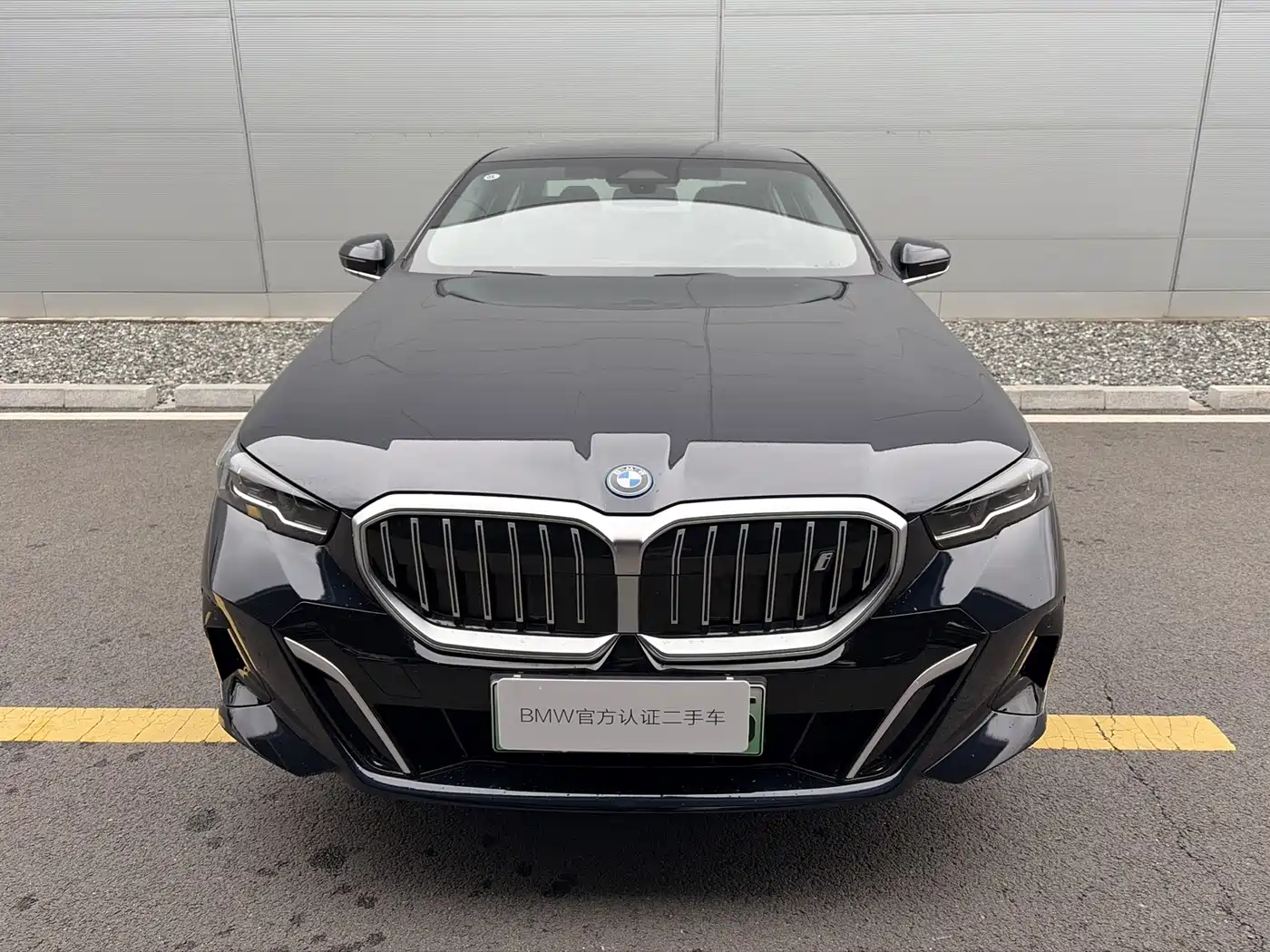 BMW i5 2025 eDrive 35L M Sport Package фото 2