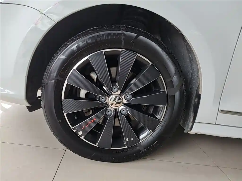 Volkswagen Sagitar 2017 230TSI Automatic Comfort фото 23