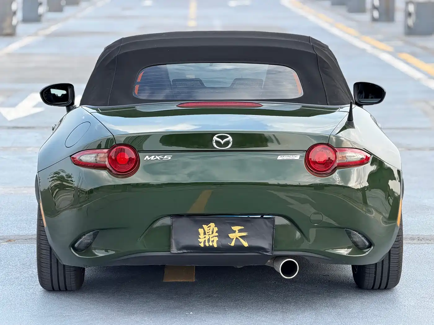 Mazda MX-5 2018 2.0L RF Pearl White фото 11