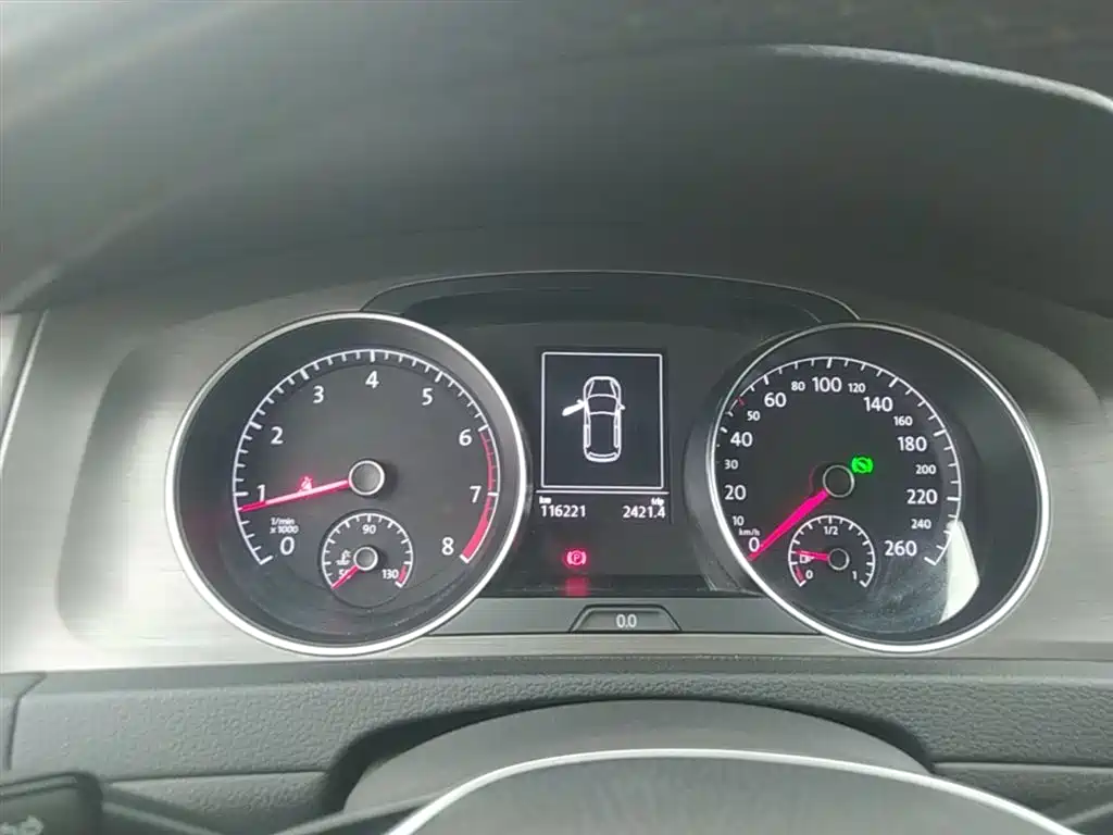 Volkswagen Golf 2016 230TSI Automatic Comfort фото 12
