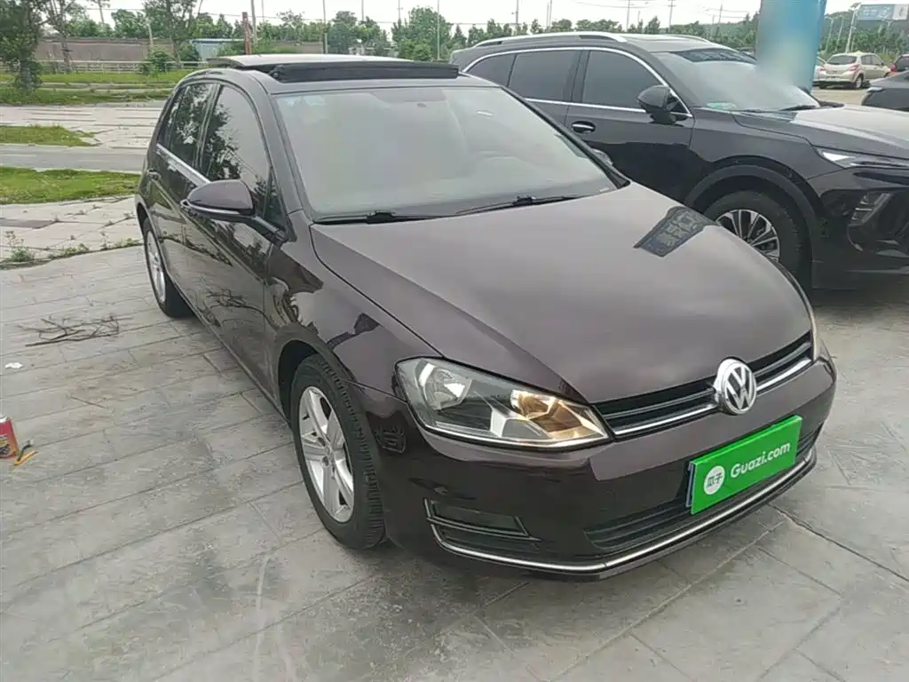 Volkswagen Golf 2016 230TSI Automatic Comfort фото 4