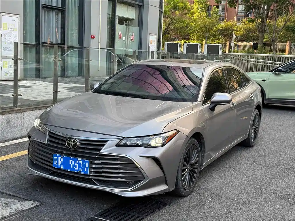Toyota Avalon 2019 2.0L XLE Premium Edition (China VI)