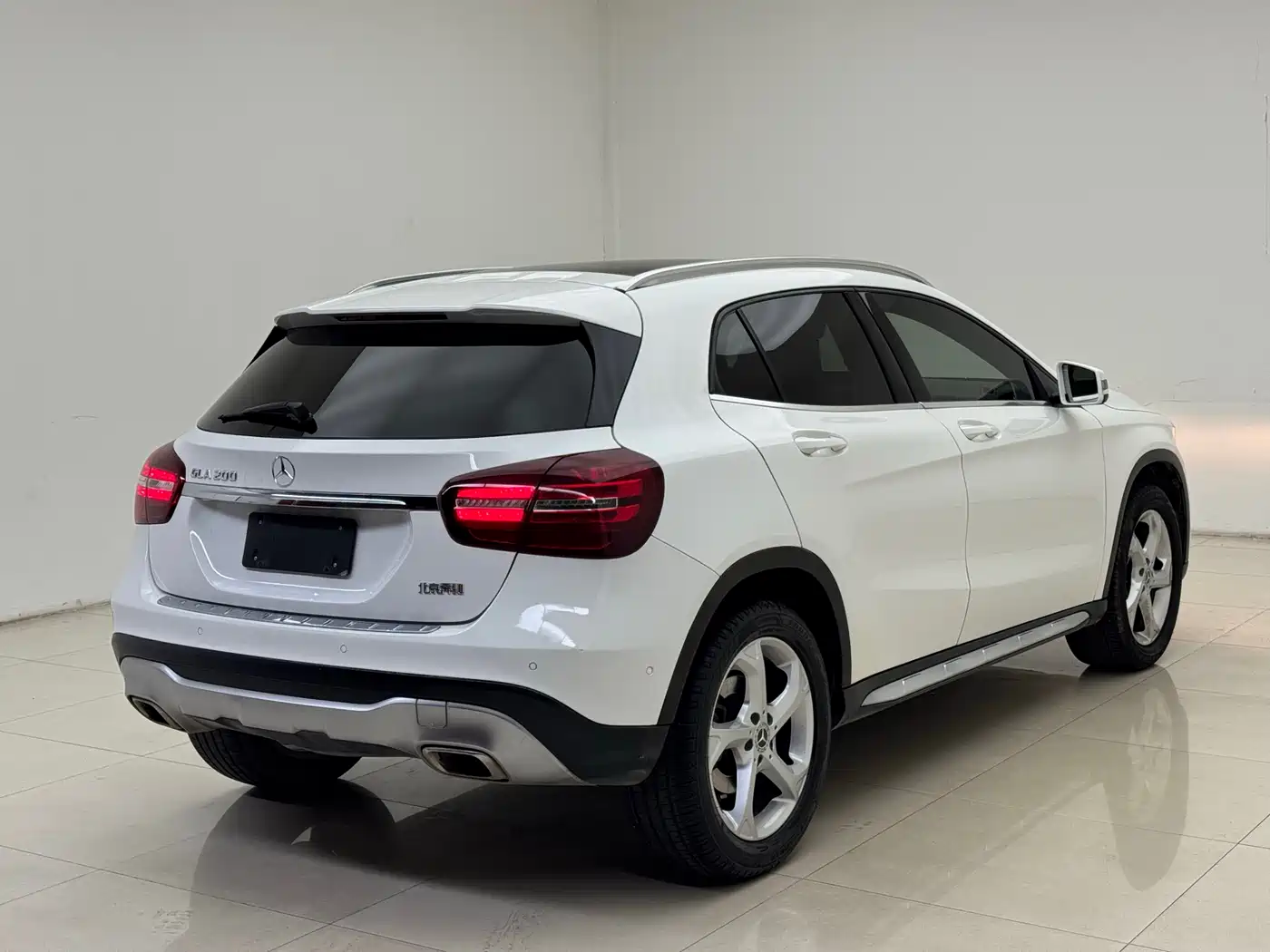 Mercedes-Benz GLA 2017 GLA 200 Dynamic фото 4