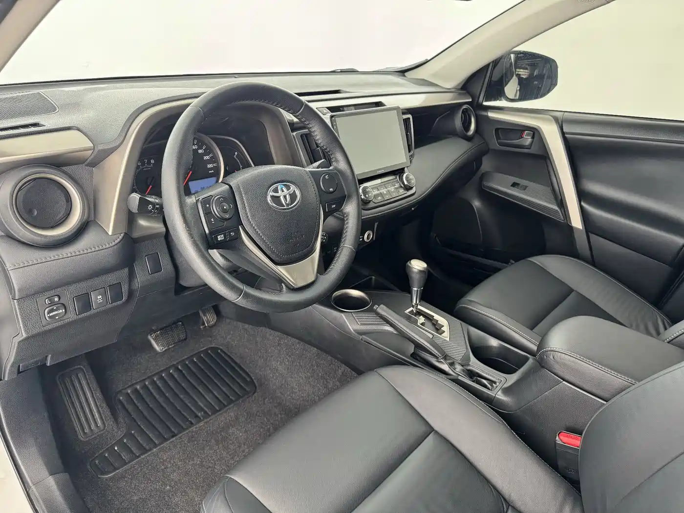 Toyota RAV4 Rongfang 2013 2.5L Auto 4WD Elite фото 12