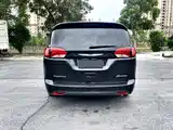 Фото 6 - Chrysler Pacifica PHEV