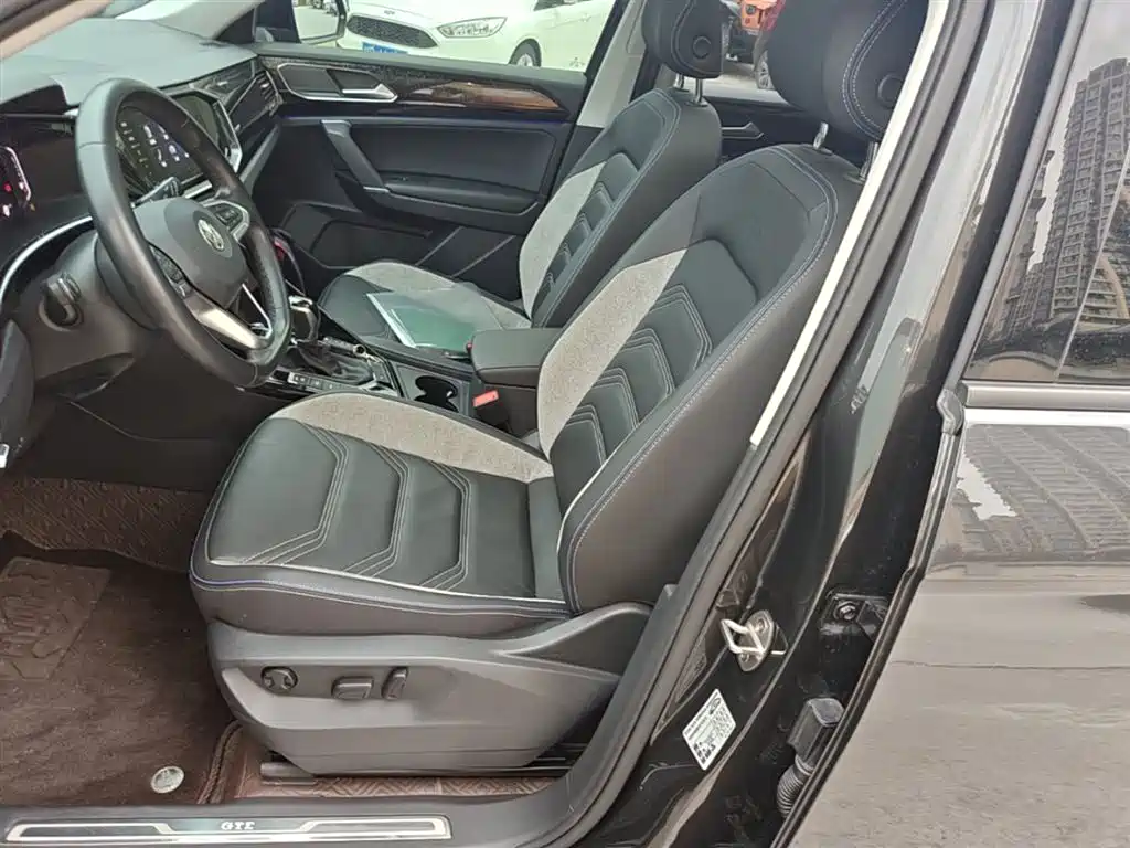Volkswagen Tayron GTE Plug-in Hybrid 2020 Model 1.4T Luxury фото 15