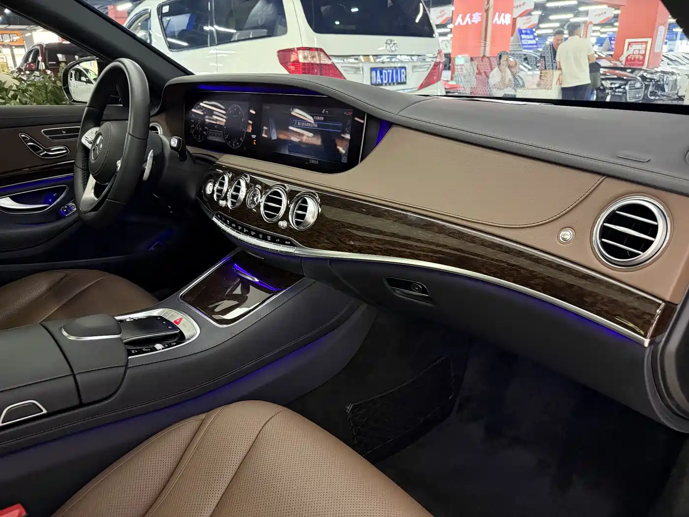 Mercedes-Benz S-Class 2019 S 320 L фото 13
