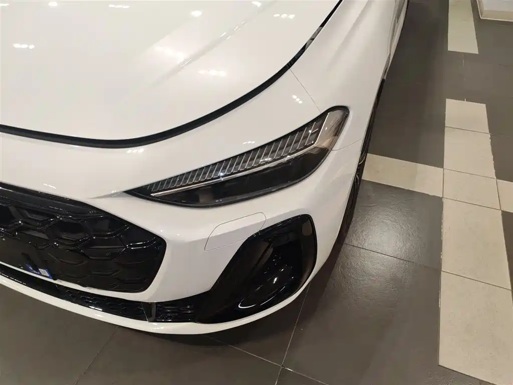Audi A5L 2025 2.0T Sport Edition Plus фото 18