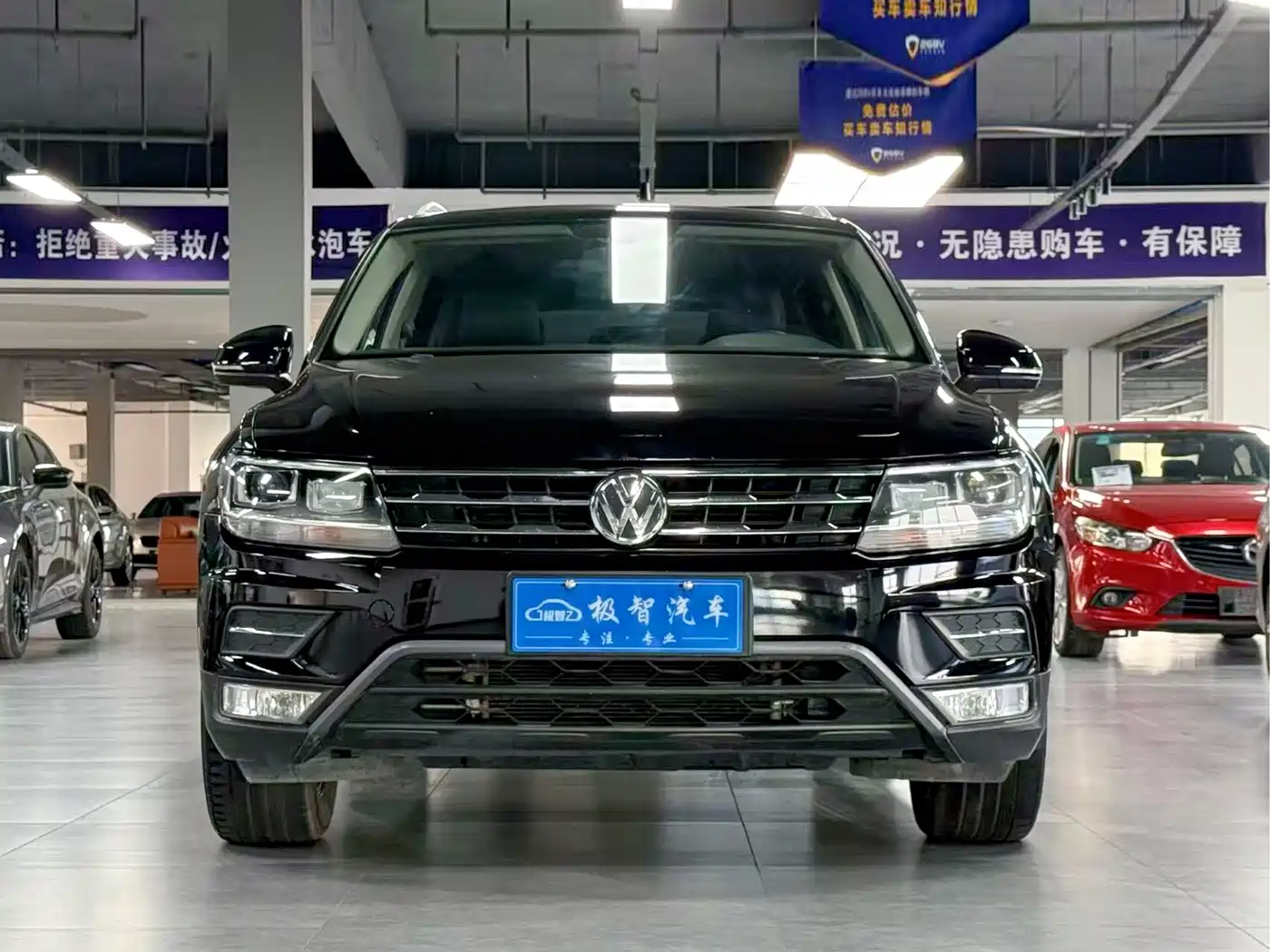 Volkswagen Tiguan L 2021 330TSI Automatic 2WD Smart фото 2