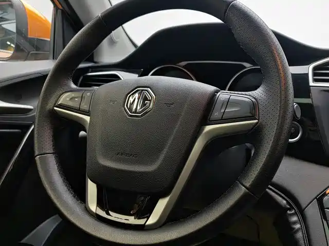 MG Roewe RX5 2015 2015 2.0TGI TST 4WD Flagship Edition