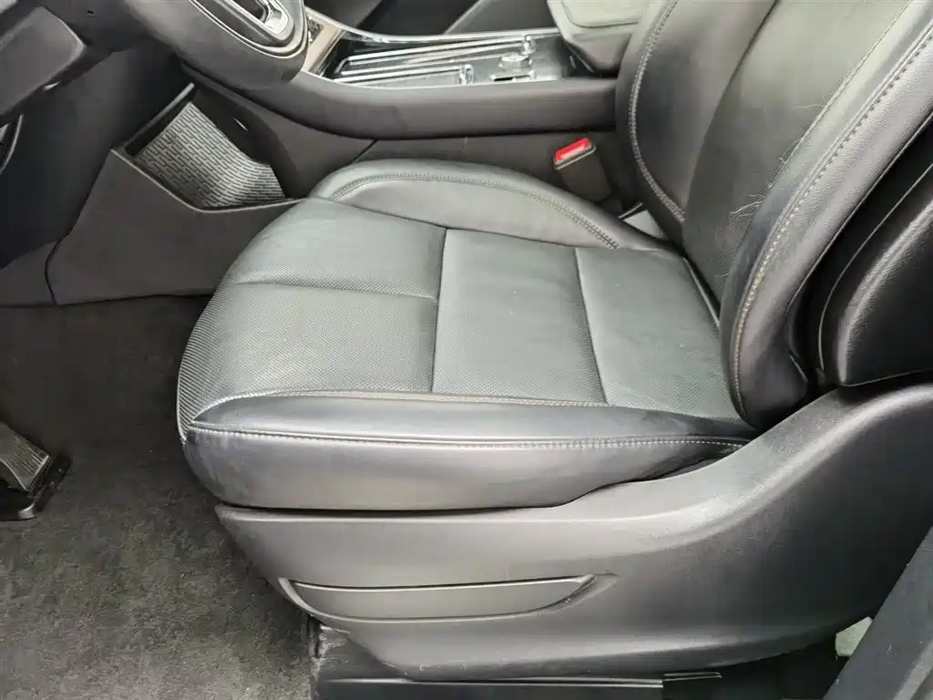 Lincoln Aviator 2023 3.0T V6 AWD Premium Cruise Edition 6-Seater фото 20
