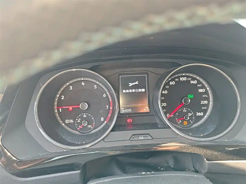 Volkswagen Tiguan L 2018 Facelift 330TSI Automatic 2WD Luxury Edition фото 12
