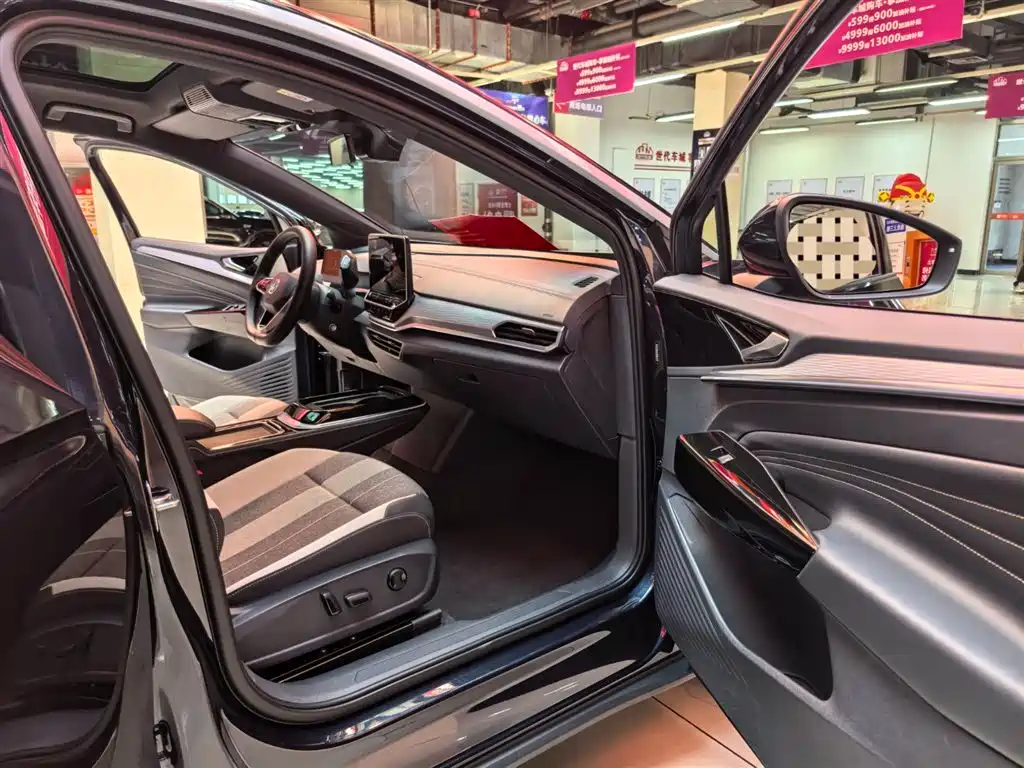 VOLKSWAGEN ID.4 CROZZ