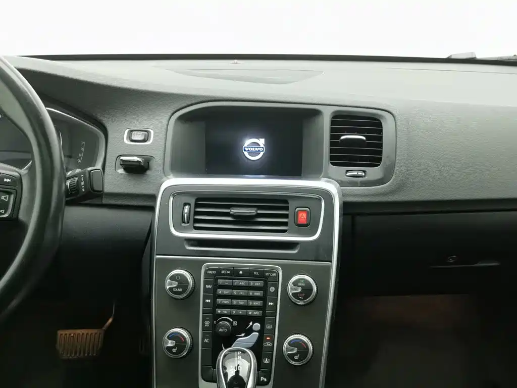 Volvo S60 2014 2015 S60L T5 Smart Control