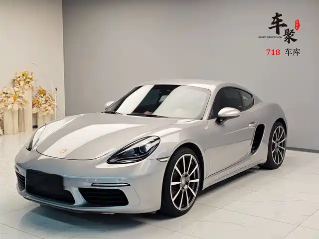 PORSCHE 718