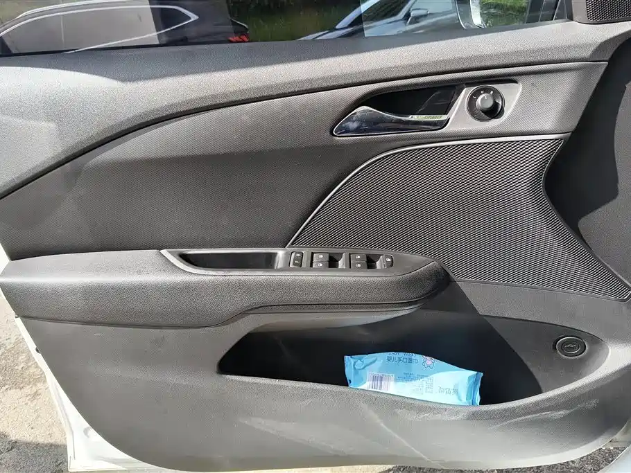 Chevrolet Cavalier 2019 320 Automatic Joy Edition фото 7