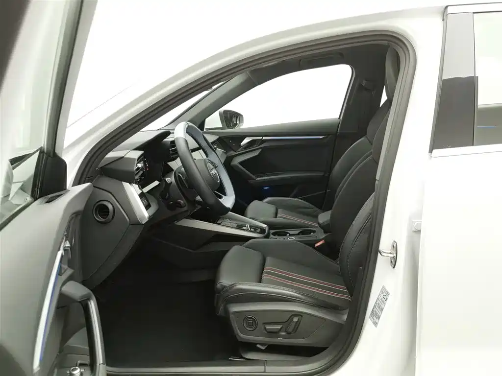 Audi A3 2022 Sportback 35 TFSI Style Sport фото 10