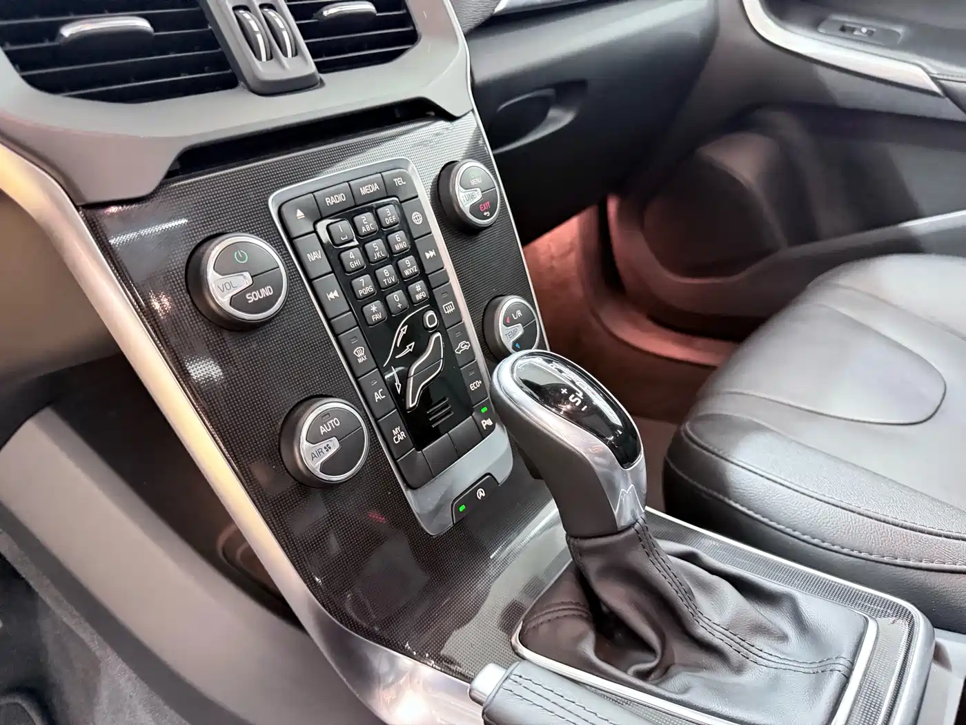 Volvo V40 2018 2018 T3 Inscription Edition