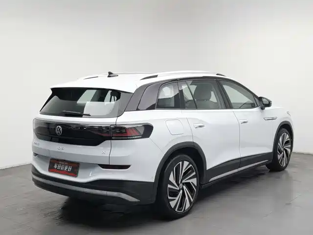 Volkswagen ID.6 X 2022 Smart Long Range Edition — фото 2