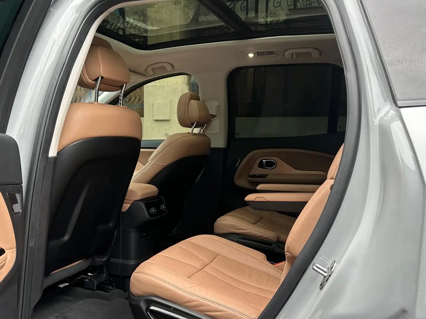 NIO ES8 2019 2018 355KM Standard 6-Seater