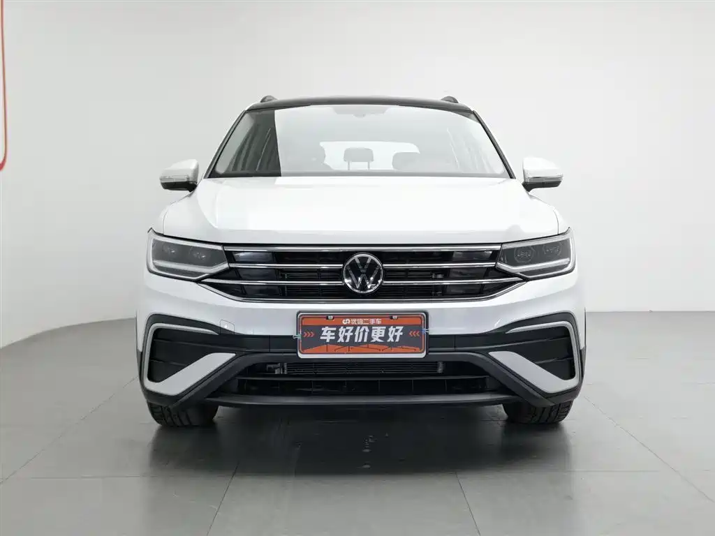 Volkswagen Tiguan L 2023 330TSI Auto 2WD Comfort Edition фото 3