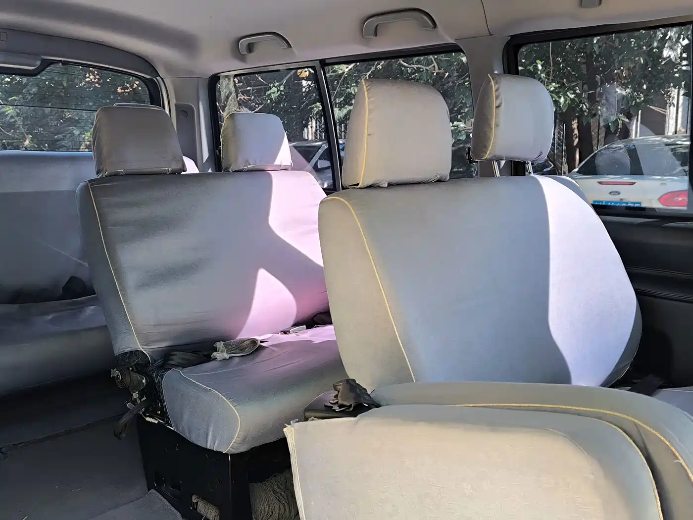 Jinbei Grace 2014 2014 Model 2.4L Luxury Long Wheelbase 10-seater 4RB2