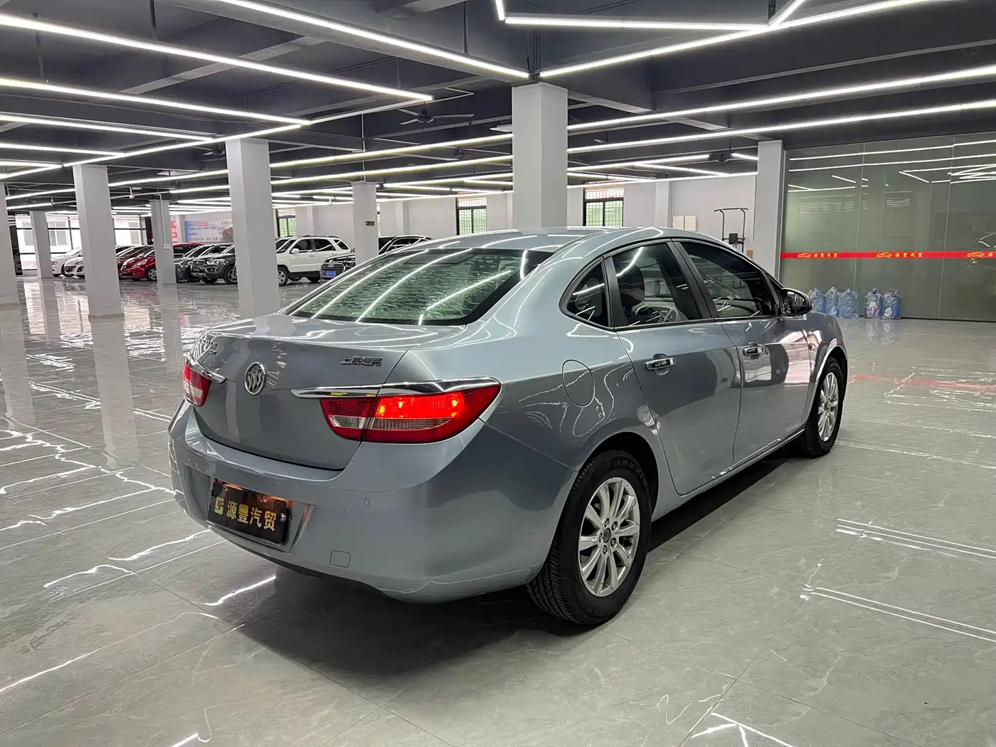 Buick Excelle 2013 GT 1.6L Automatic Fashion Edition фото 3