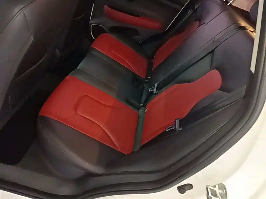 Haval H2s 2018 Red Label 1.5T DCT Elite Model фото 17