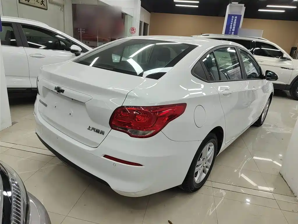 Chevrolet Cavalier 2019 320 Automatic Joy Edition фото 7