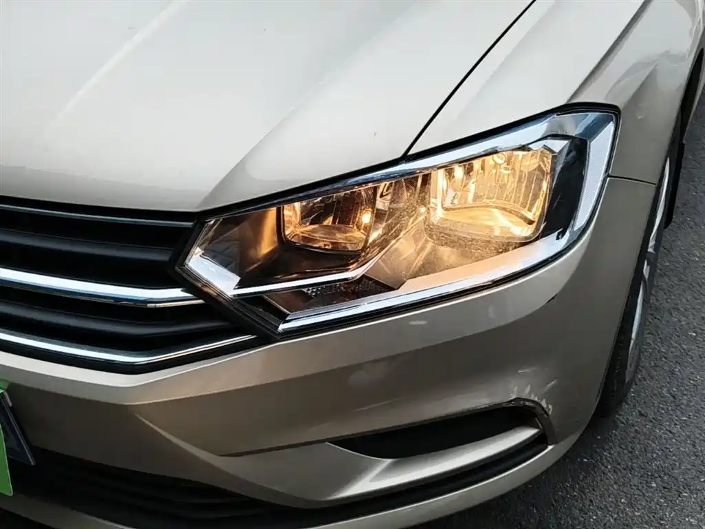 Volkswagen Bora 2018 1.5L Automatic Fashion фото 24