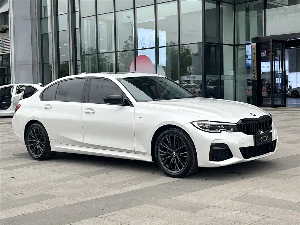  BMW BMW 3 Series 2020 Facelift 325Li M Sport Night Edition 3