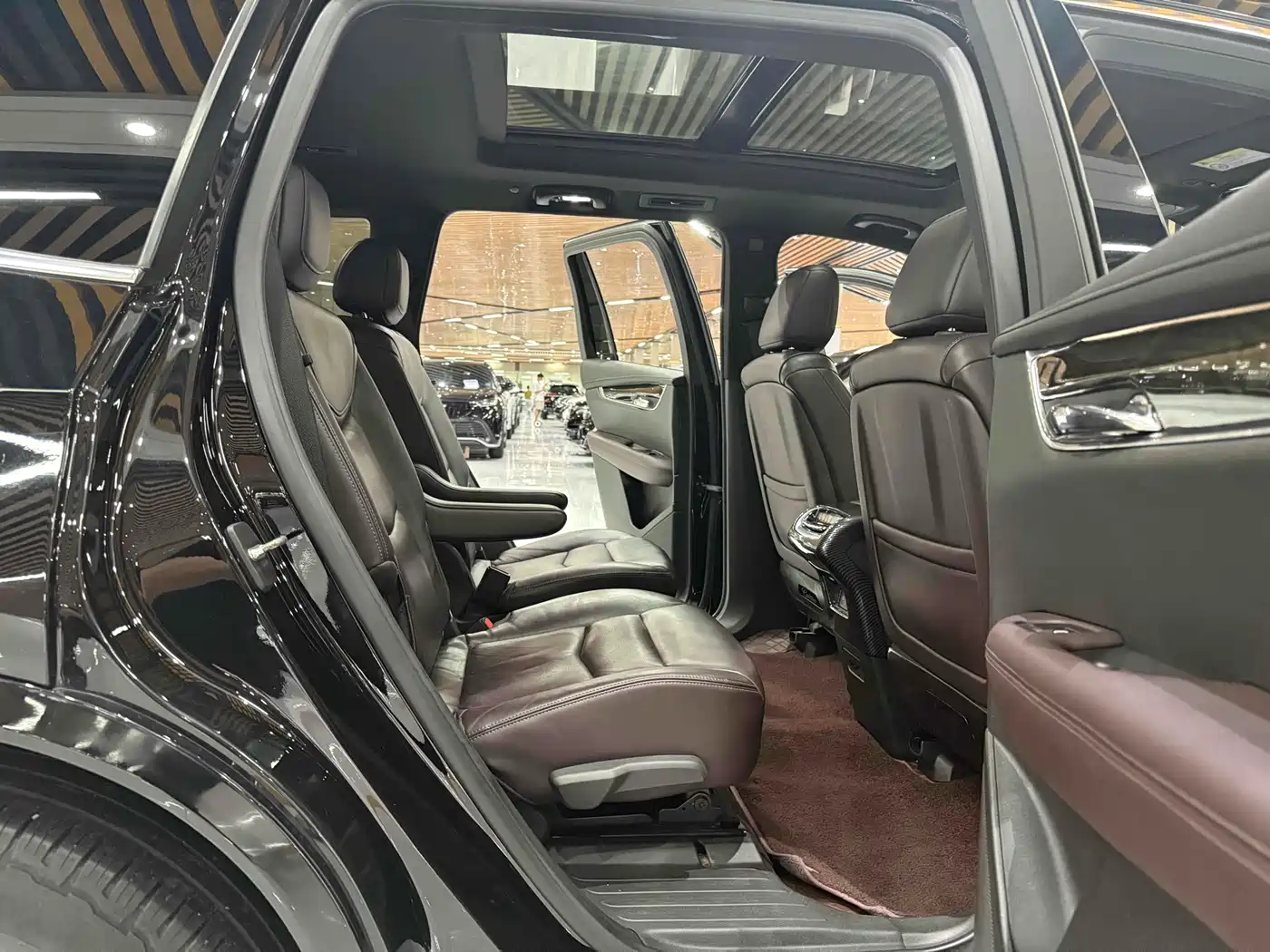Cadillac XT6 2020 28T 6-Seater Luxury Model фото 9