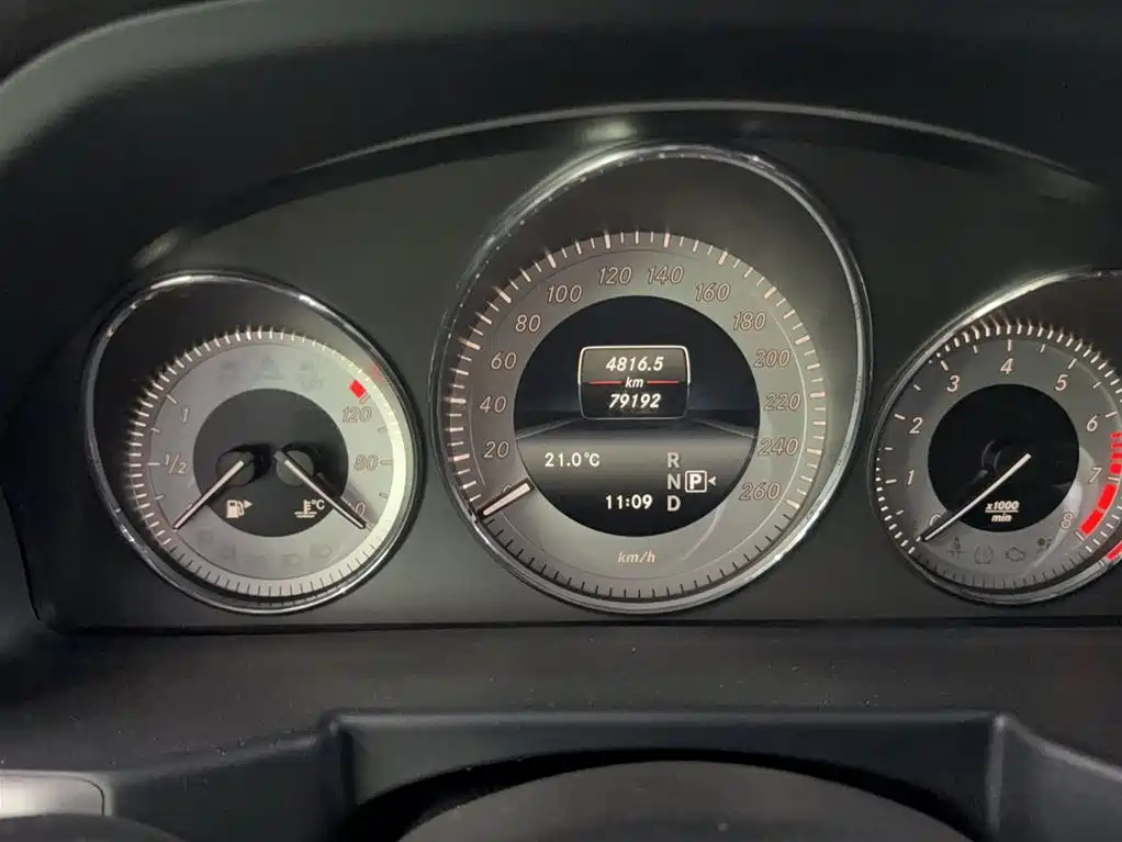 Mercedes-Benz GLK-Class 2014 GLK 260 4MATIC Dynamic фото 9