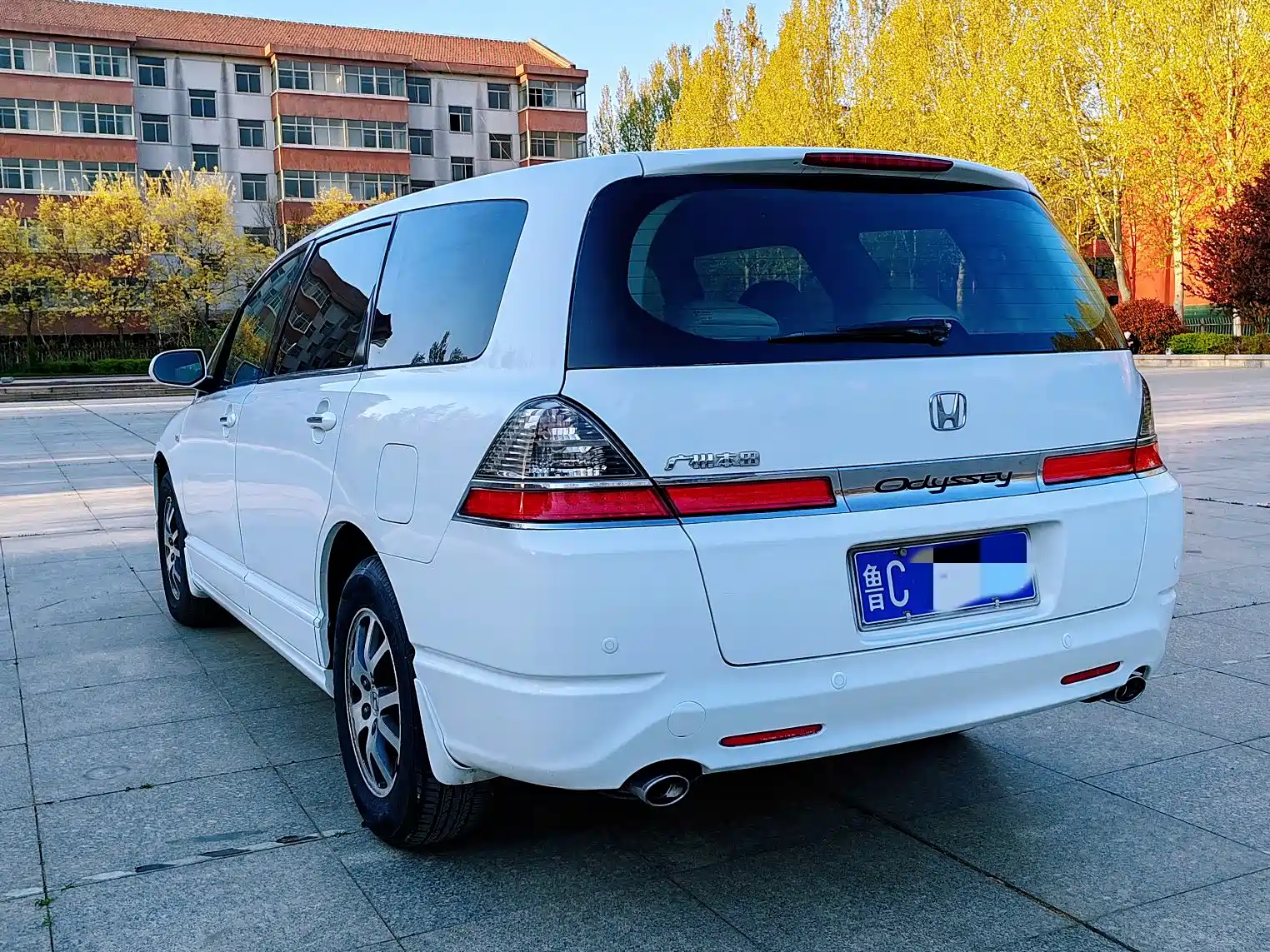 Фото 12 - Honda Odyssey