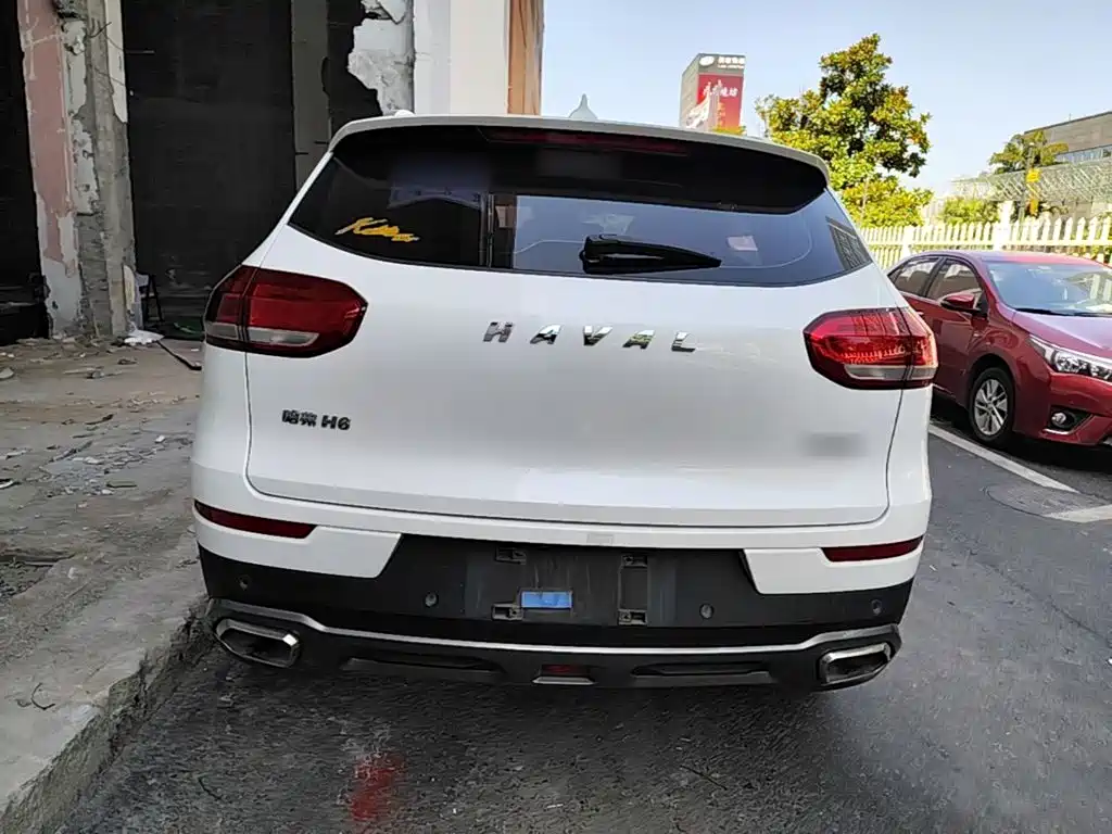Фото 6 - Haval H6