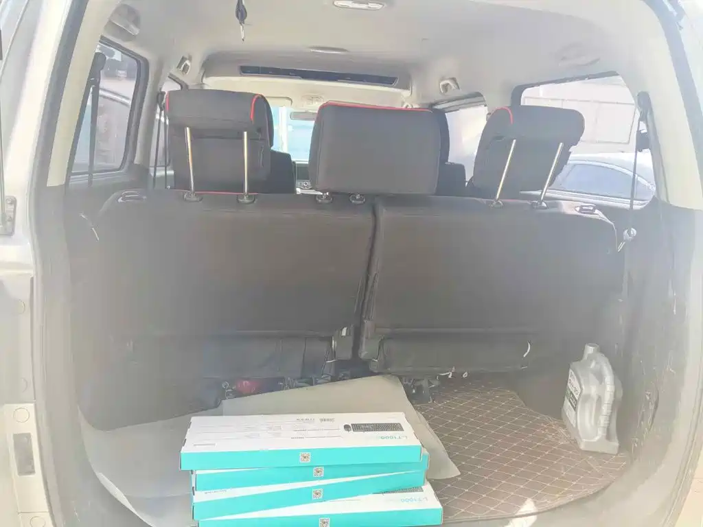JAC Refine Refine M4 2018 2017 2.0T Manual Luxury