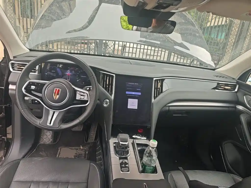 Hongqi HS7 PHEV 2024 2.0T PHEV AWD Qichang Edition 7-seater фото 10