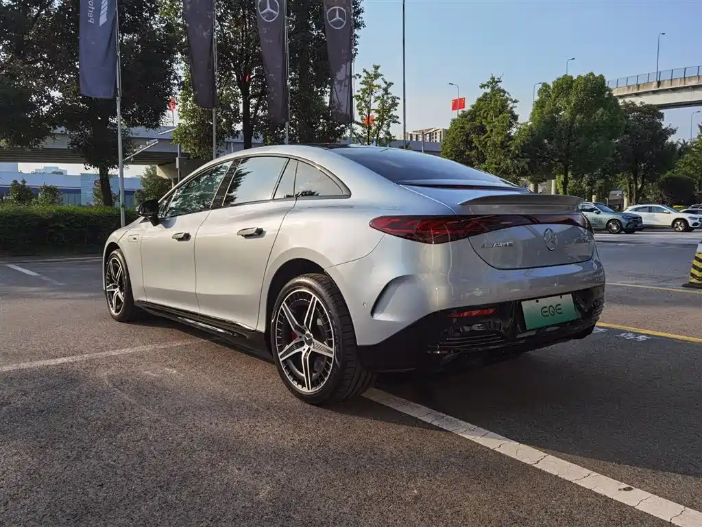 Mercedes-Benz EQE AMG 2023 AMG EQE 53 4MATIC+ фото 8