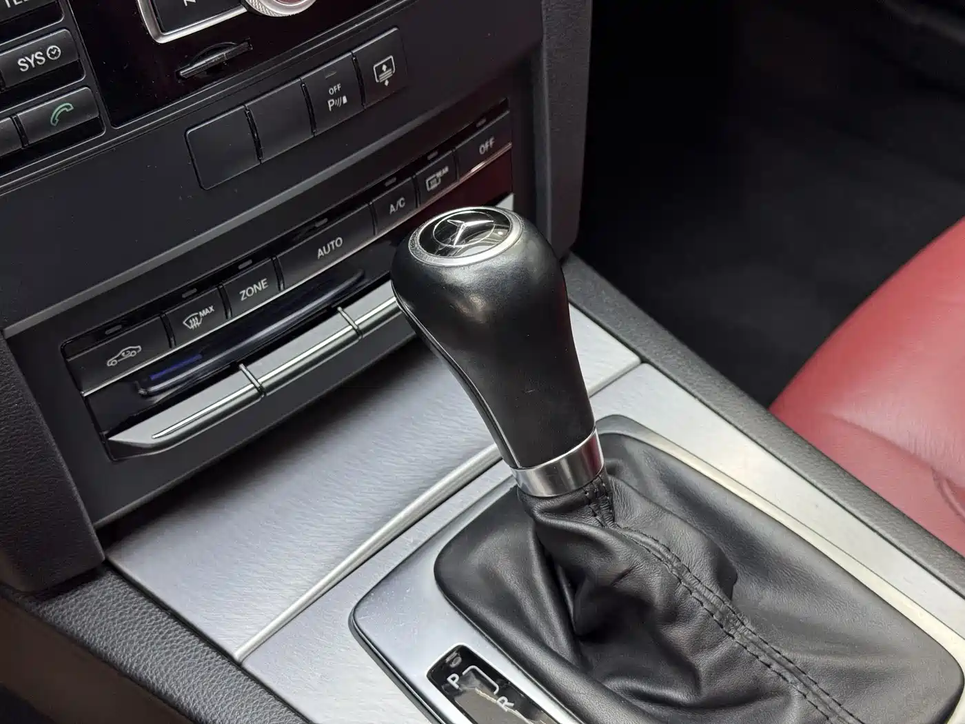 Mercedes-Benz E-Class (Import) 2012 E 260 CGI Coupe фото 12