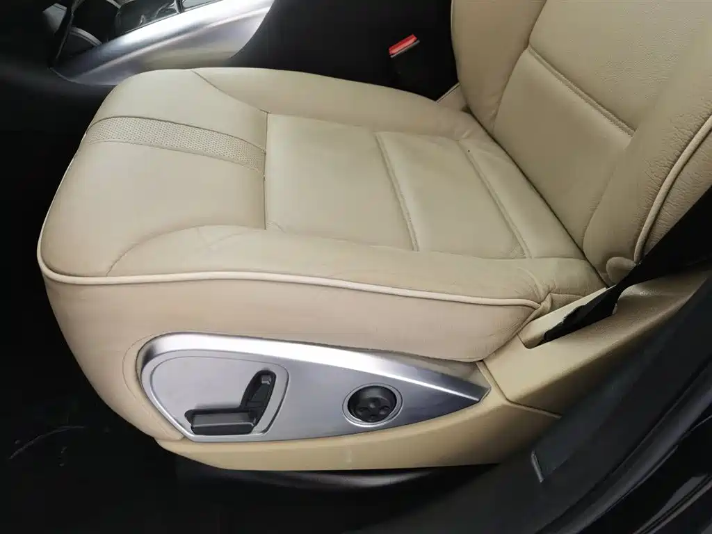 Mercedes-Benz R-Class 2015 R 320 4MATIC Luxury фото 20