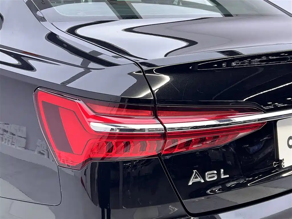 Audi A6L 2019 45 TFSI Premium Elegance фото 10