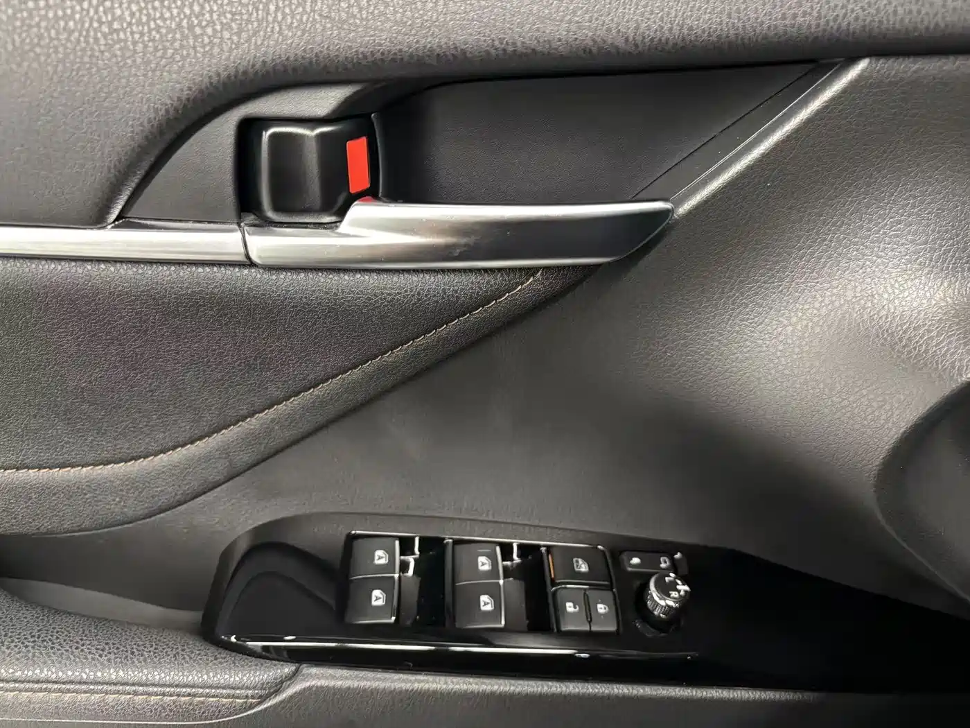 Toyota Camry 2019 2.5G Luxury (China V) фото 15
