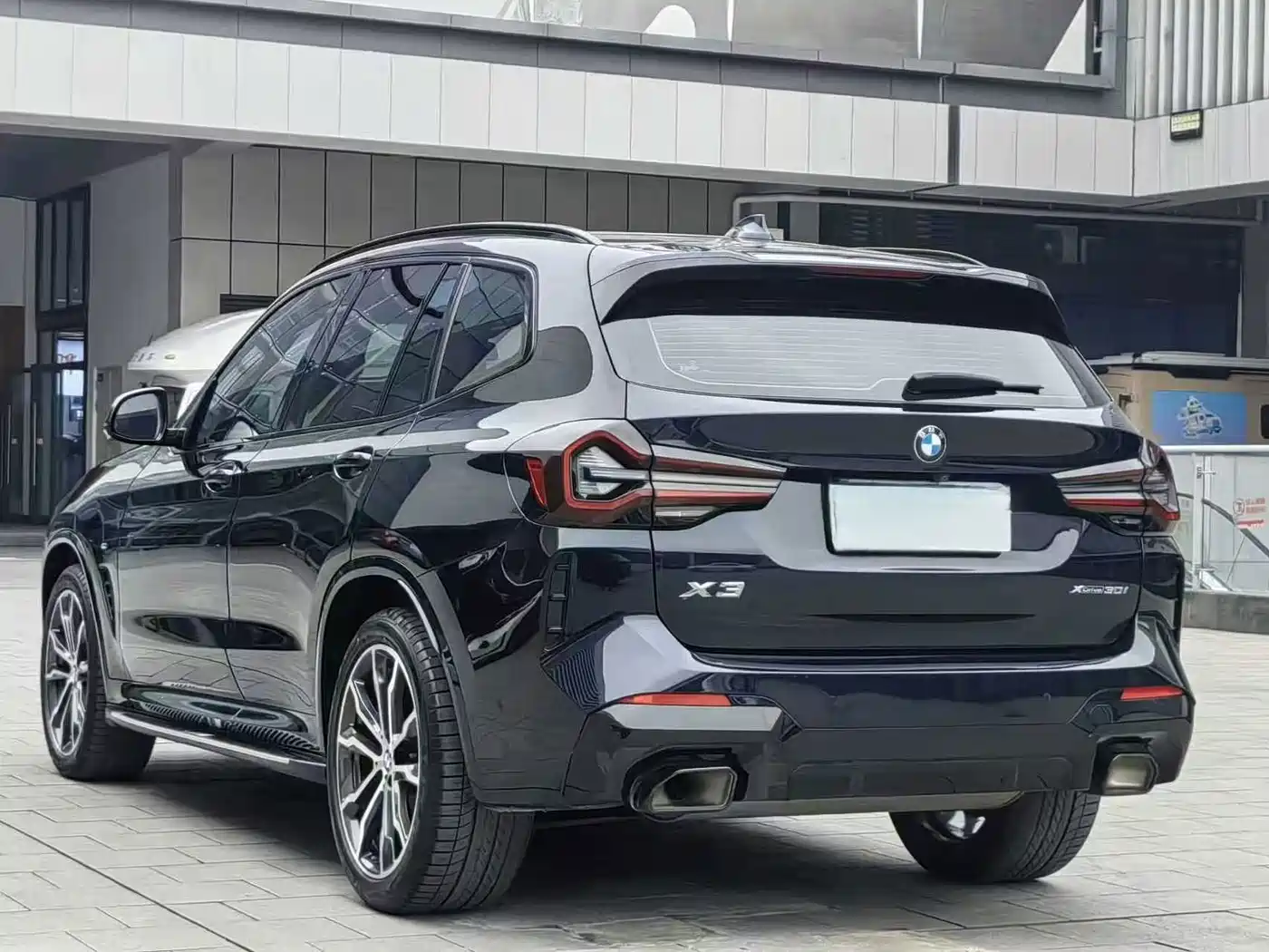 Photo 15 - BMW X3