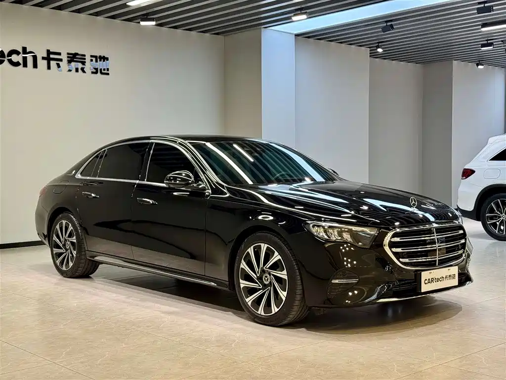 Mercedes-Benz E-Class 2024 Model E 300 L Luxury фото 2