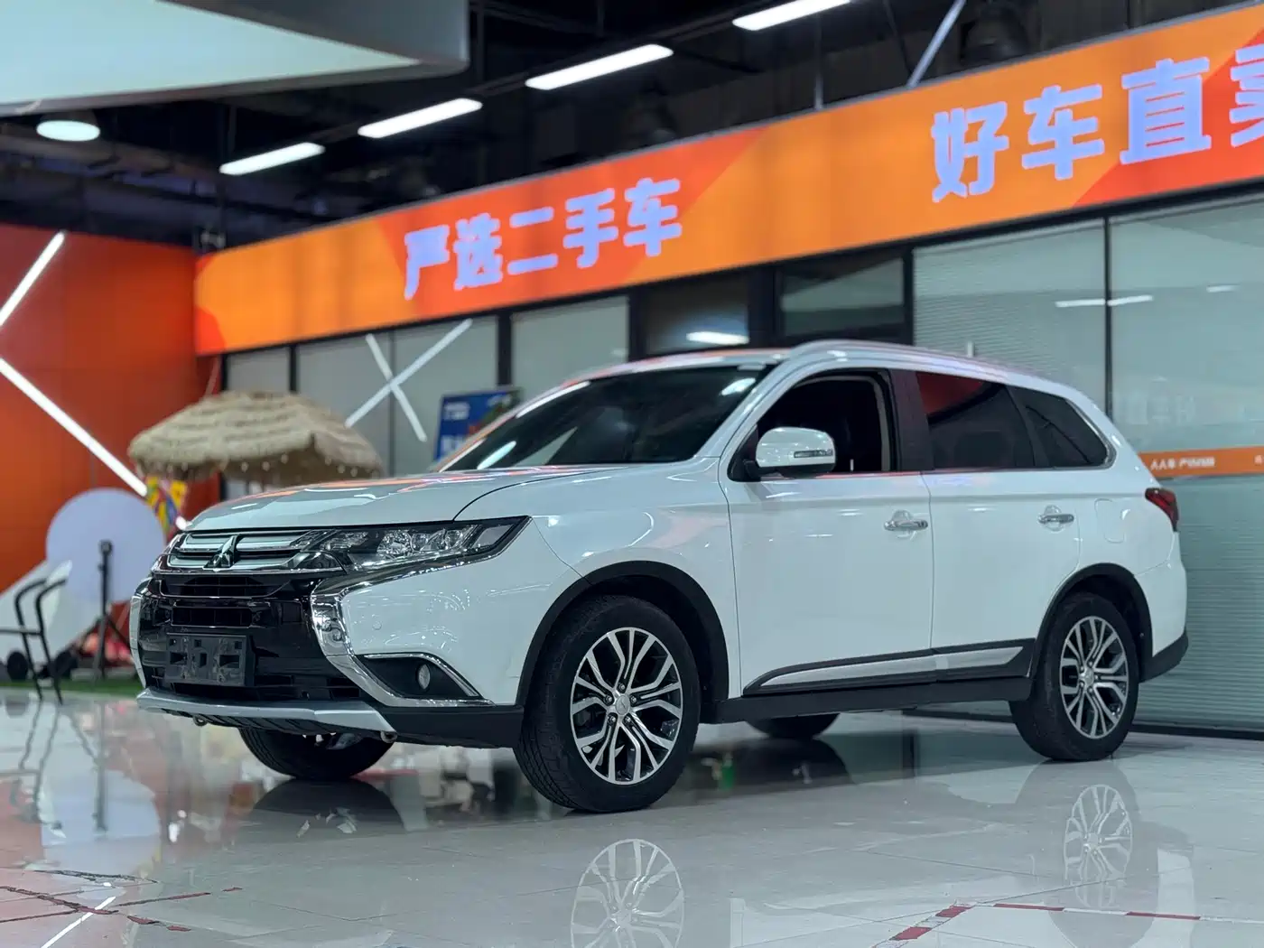 Mitsubishi Outlander 2017 2018 2.4L 4WD Elite Edition 5-seater